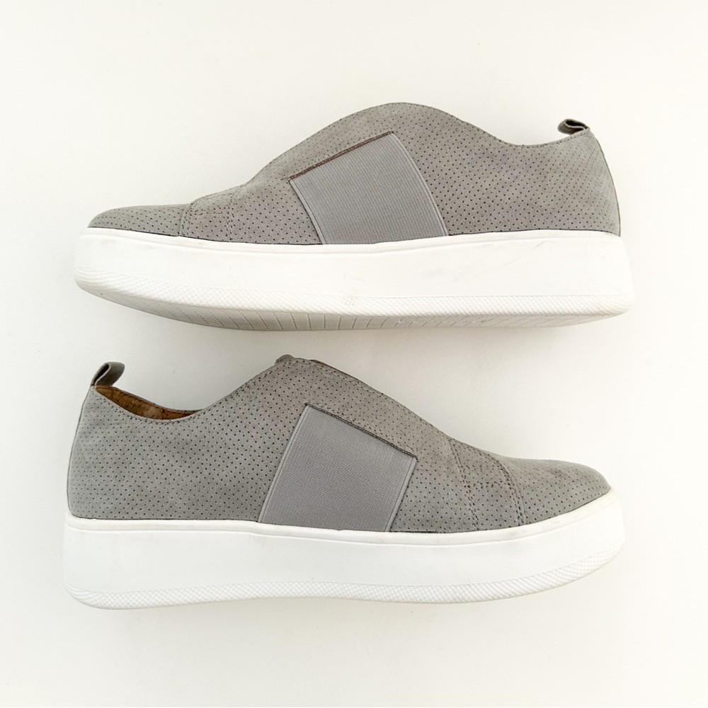 Steve Madden Brad Slip-On Sneakers Light Gray Platform Shoes Casual Comfort 7.5 - Picture 4 of 8